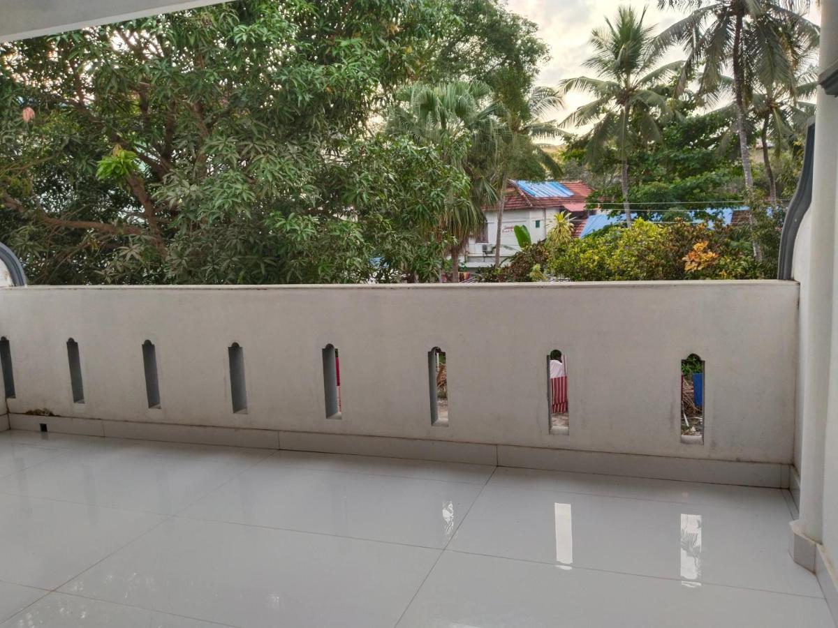 Hotel Neptune Kovalam Thiruvananthapuram Zewnętrze zdjęcie
